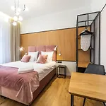 Riva Apartments By Oneapartments